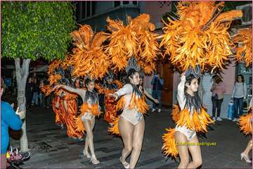 Pasacalle carnavalero, pregón a cargo del periodista Alberto Rodríguez y baile tradicional/TA e Ildefonso Rodríguez.